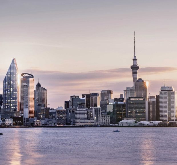 auckland-sky-tower-observation-tower-evening-sunset auckland-sky-tower-observation-tower-evening-sunset