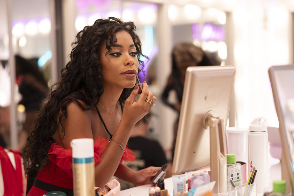 Outside Of The Villa, 'Love Island' Star 'Amaya Papaya' Has Her Career In Cardiac Nursing And Major Brands Waiting To Work With Her
